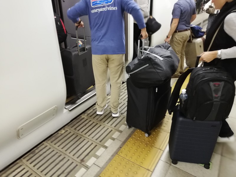 Too much luggage on the N’EX