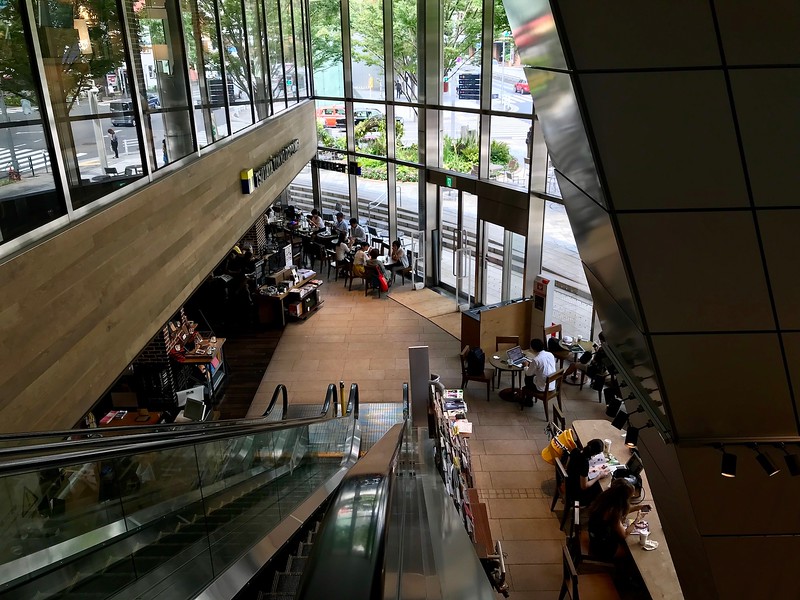 Tsutaya Tokyo Roppongi