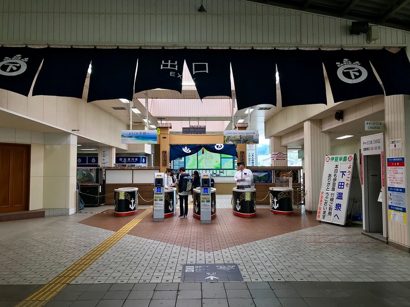 Arriving at Izukyu-Shimoda Station.