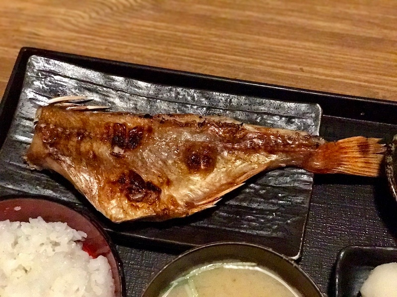 Grilled dried rockfish.