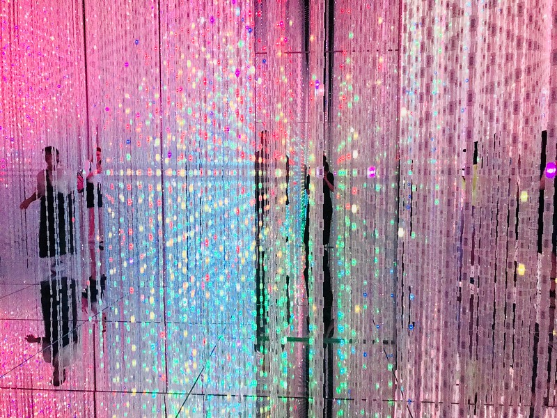 Changing colours in the space Wander through the Crystal World.