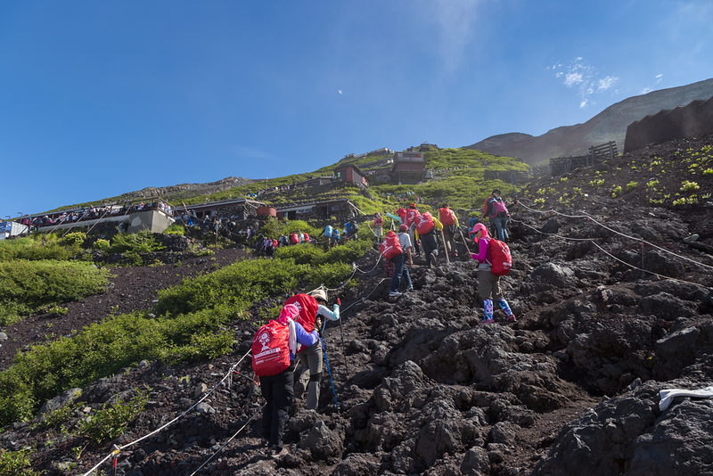 Climbers heading up Mt Fuji. Editorial credit: sopon seti / Shutterstock.com