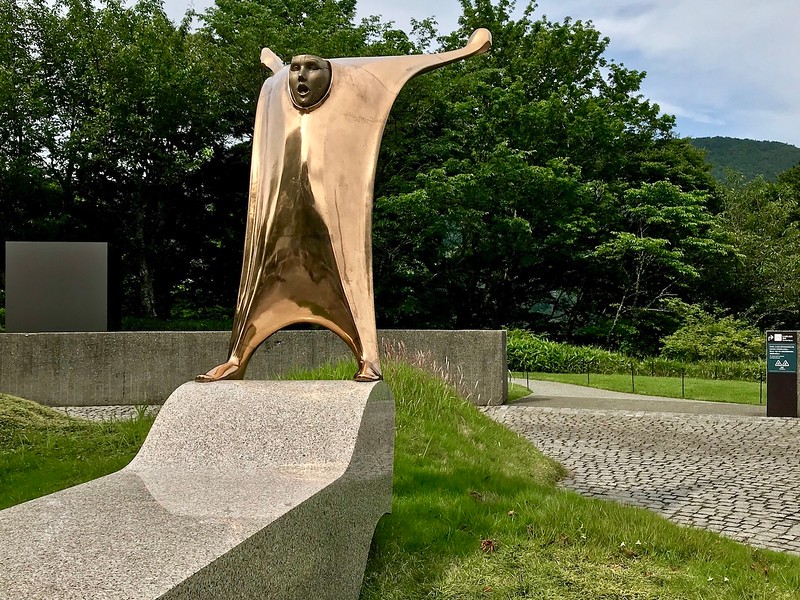 Takao Tsuchida’s Surprise with the Glare, 1990.