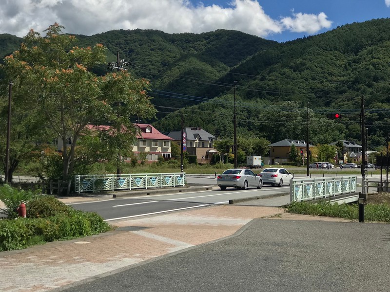 The intersection near Stop 17.