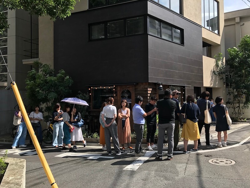 This photograph was taken at 1pm on Friday afternoon.