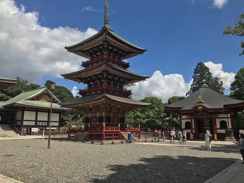 The pagoda near the main hall.