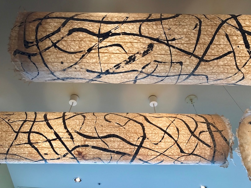 These are not real eels on your lamp.