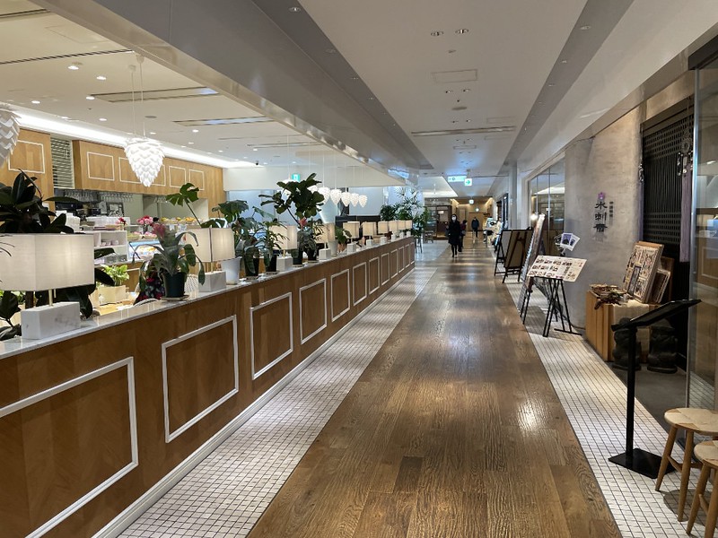 Entrance and counter in the Dining 6 food floor, Shibuya Hikarie department store, Tokyo, Japan