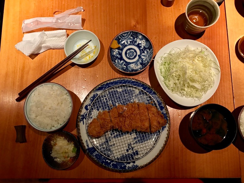 The full shebang. Cabbage is refillable.