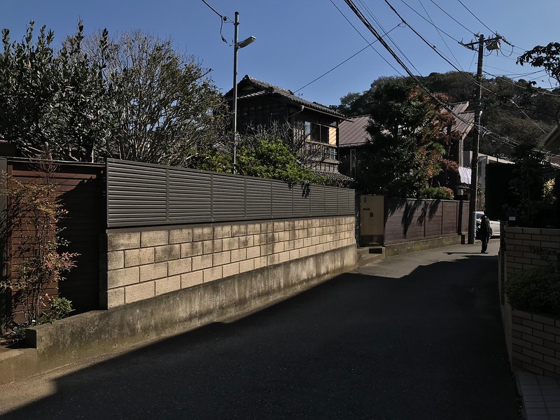 A nondescript-looking street.