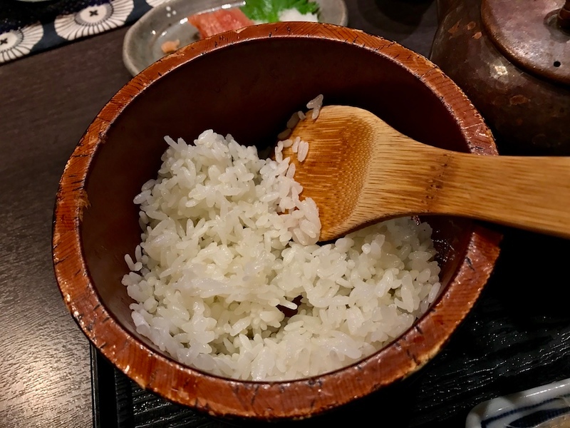 The rice comes in a separate container!