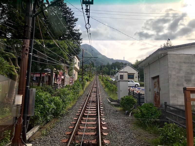 Along the funicular between Sounzan and Gora Station.