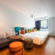 karaksa hotel colors Tokyo Yaesu