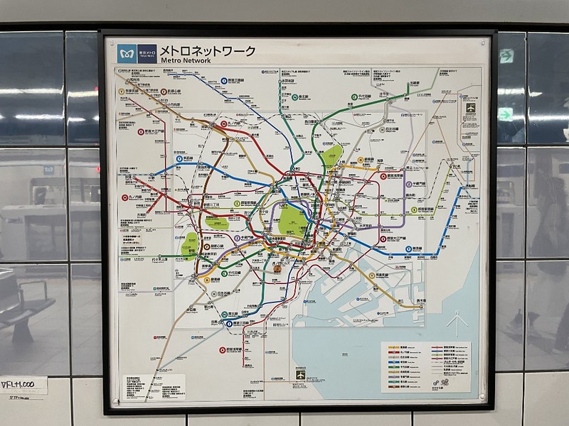 Typical map of the Tokyo metro network often found on the platform of subway stations