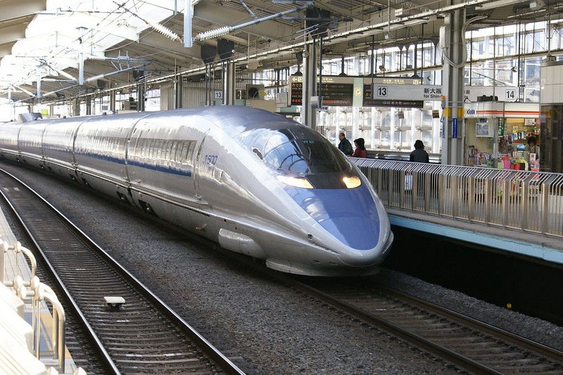 500 series shinkansen copyright ERIC SALARD