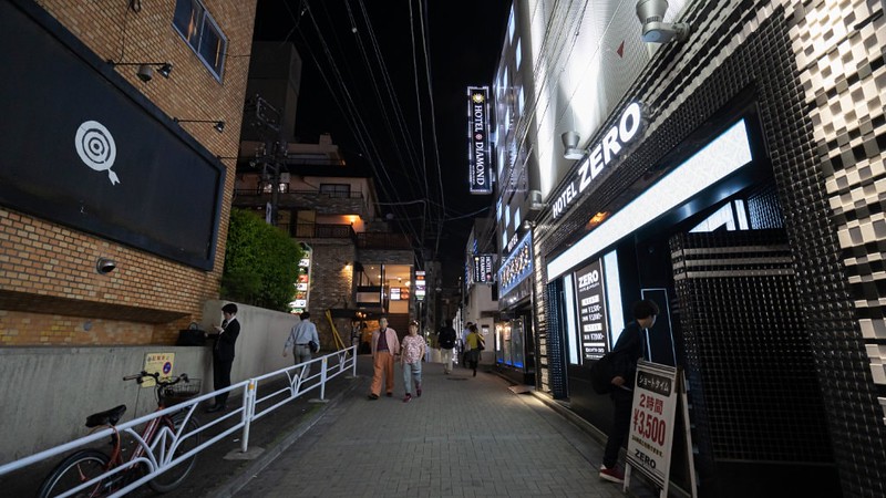 A view from a street in Dogenzaka, particularly known as Shibuya's Love Hotel Hill area, Tokyo A view from a street in Dogenzaka, particularly known as Shibuya's Love Hotel Hill area, Tokyo