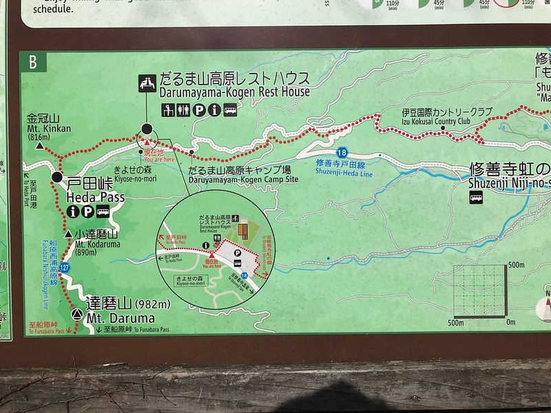 A detailed trail map of the hiking routes in the vicinity.