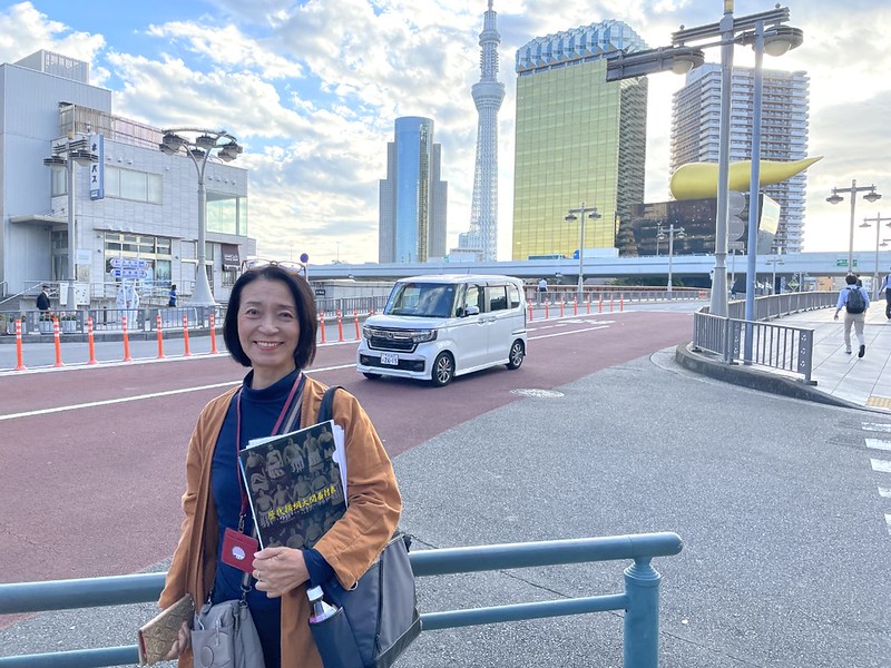 Our guide Yoko in Asakusa copyright Chris Rowthorn